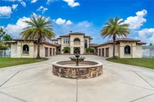 5251 Carson St, ST CLOUD