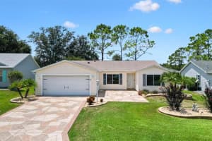 2746 Privada Dr, THE VILLAGES
