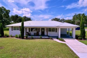 1955 E Church St, BARTOW