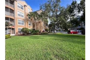 2821 Almaton Loop #104, KISSIMMEE