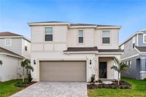 3333 Lilac Way, DAVENPORT