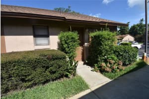 390 Douglas Way #71, WINTER GARDEN