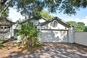 621 Landings Pl, LONGWOOD