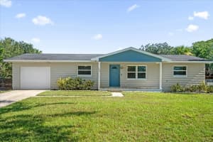 198 W Cypress Ave, HOWEY IN THE HILLS