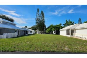 2035 Marlberry Ct Ne, PALM BAY