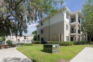 3921 Sw 34th St #102, GAINESVILLE