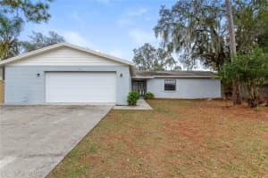 528 Wynnwood Dr, BRANDON