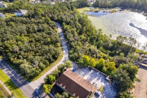 2121 Capri Cir, DELTONA