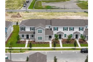 2301 White Buffalo St, APOPKA