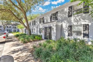 150 Lewfield Cir #150, WINTER PARK