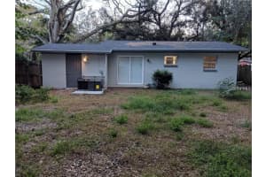 213 W Cleveland St, APOPKA