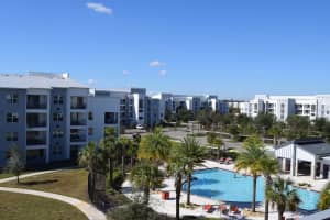 3180 Paradox Cir #402, KISSIMMEE