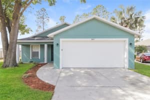 3207 Grand Pines Dr, LAKELAND