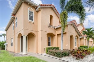 5500 S Paradise Cay Cir S, KISSIMMEE