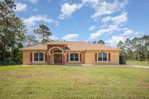 30554 Quince Ave, EUSTIS