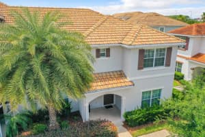 4865 Clock Tower Dr, KISSIMMEE