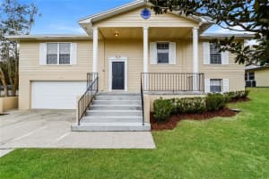 1324 Bob Cat Ct, APOPKA
