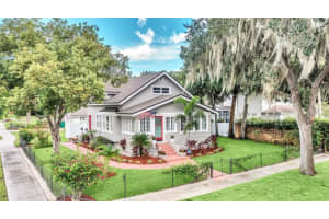 503 S Grove St, EUSTIS