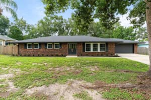 1511 Hobson St, LONGWOOD