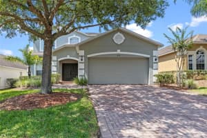 817 Highgate Park Blvd, DAVENPORT