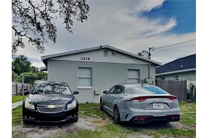 3216 N 48th St #b, TAMPA
