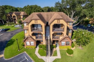 360 Lakepointe Dr #304, ALTAMONTE SPRINGS