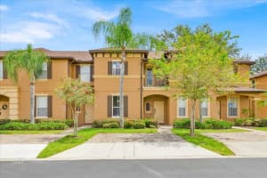 2214 Calabria Ave, DAVENPORT