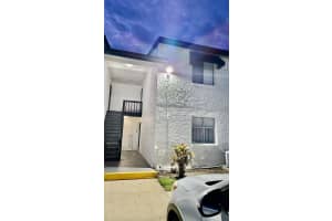 4415 S Semoran Blvd #2, ORLANDO