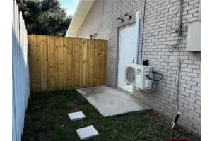 632 Paradise Island Way #c, HAINES CITY