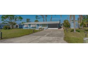 832 E 4th St, ENGLEWOOD 832 E 4th St, ENGLEWOOD