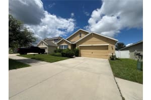 8204 Bilston Village Ln, GIBSONTON
