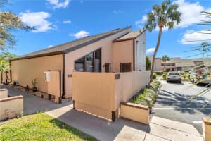 2447 Ne 7th St #2447, OCALA
