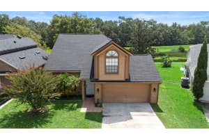 1031 Dees Dr, OVIEDO
