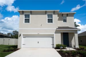 1723 Post Oak Dr, DAVENPORT