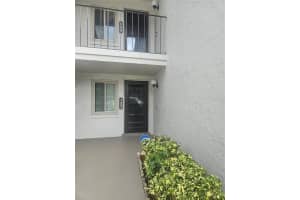 13 Escondido Cir #123, ALTAMONTE SPRINGS
