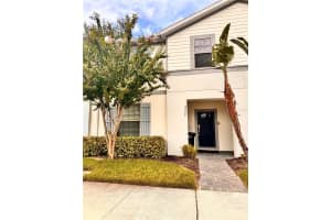 2402 Dubai St, KISSIMMEE