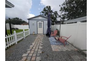 1002 Kirkland Dr #unit B, TAMPA