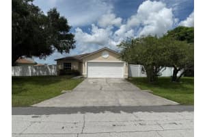 1018 Dampierre Ct, KISSIMMEE