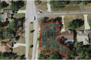 90 Cypress Blvd E, HOMOSASSA