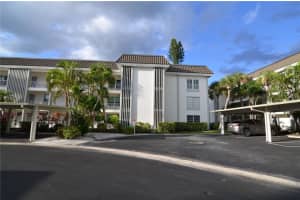 4420 Exeter Dr #208, LONGBOAT KEY