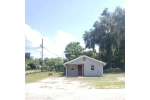 2 Lenox Ct, DELAND 2 Lenox Ct, DELAND