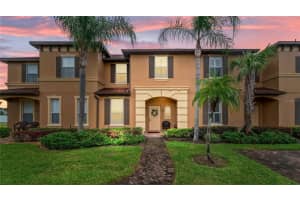 2336 Calabria Avenue, DAVENPORT