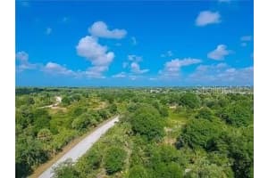 7560 Riverton Cir, PORT CHARLOTTE