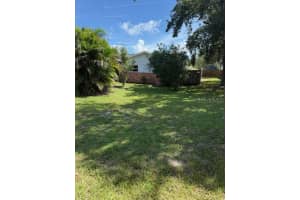 507 Poinsettia Ave, TITUSVILLE 507 Poinsettia Ave, TITUSVILLE