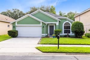 1940 Emerald Green Cir, OVIEDO