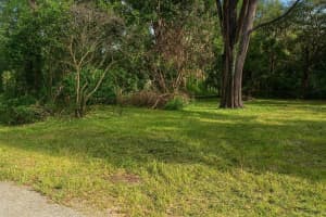 1920 Ne 61st St, OCALA