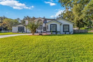 1902 Palm View Dr, APOPKA