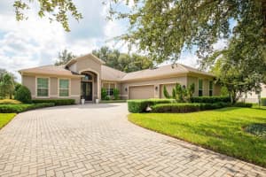 2450 Misty Cove Cir, APOPKA