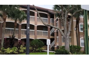 13827 Fairway Island Dr #s, ORLANDO