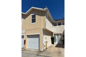 7415 Lago De Oro #b-8, ORLANDO